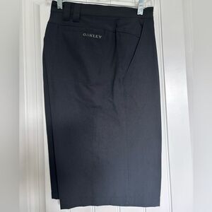 Oakley men’s black shorts